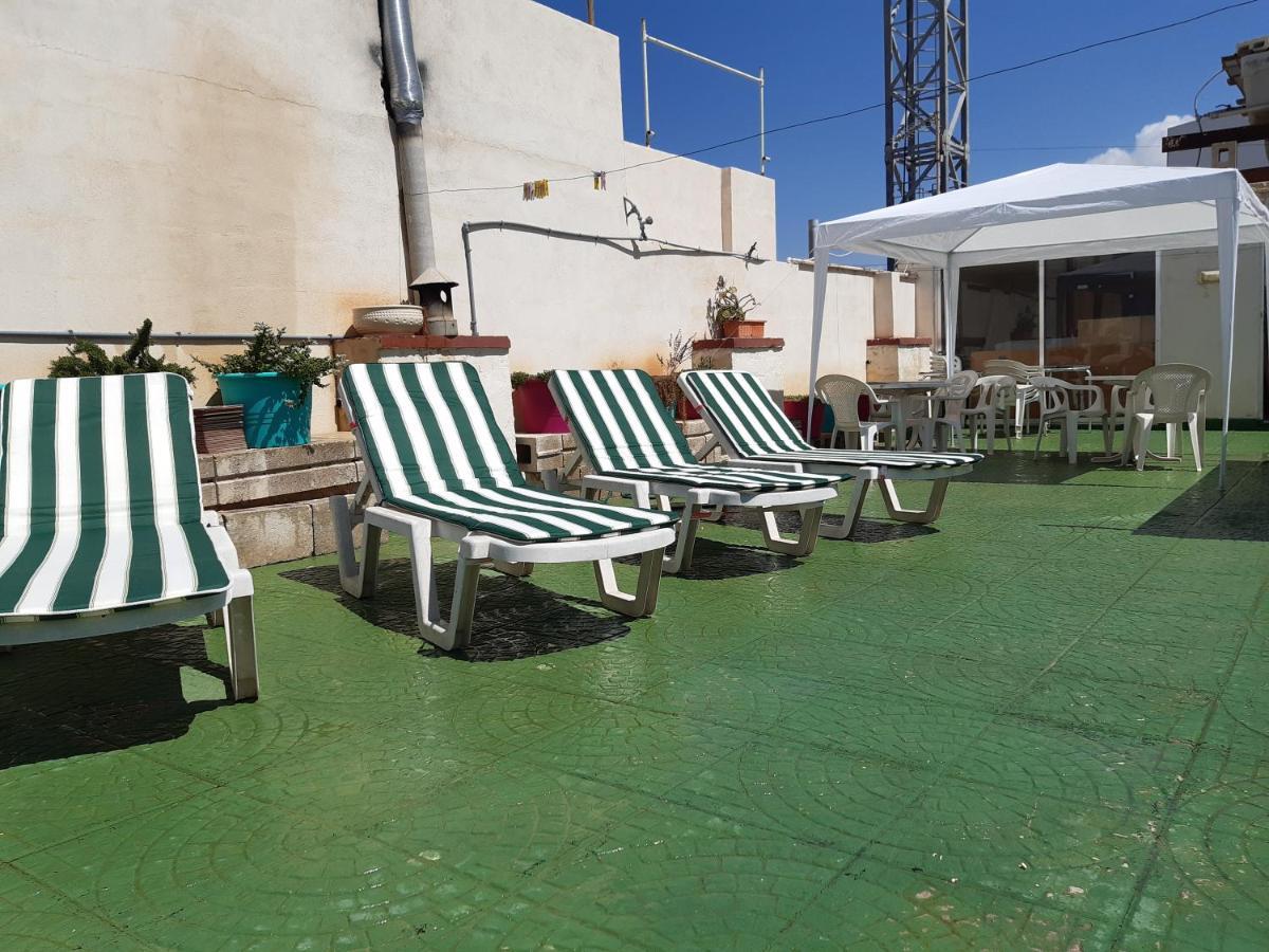 Tarona Guesthouse Σεντ Πόλς Μπέι Εξωτερικό φωτογραφία