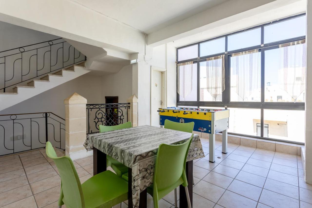 Tarona Guesthouse Σεντ Πόλς Μπέι Εξωτερικό φωτογραφία