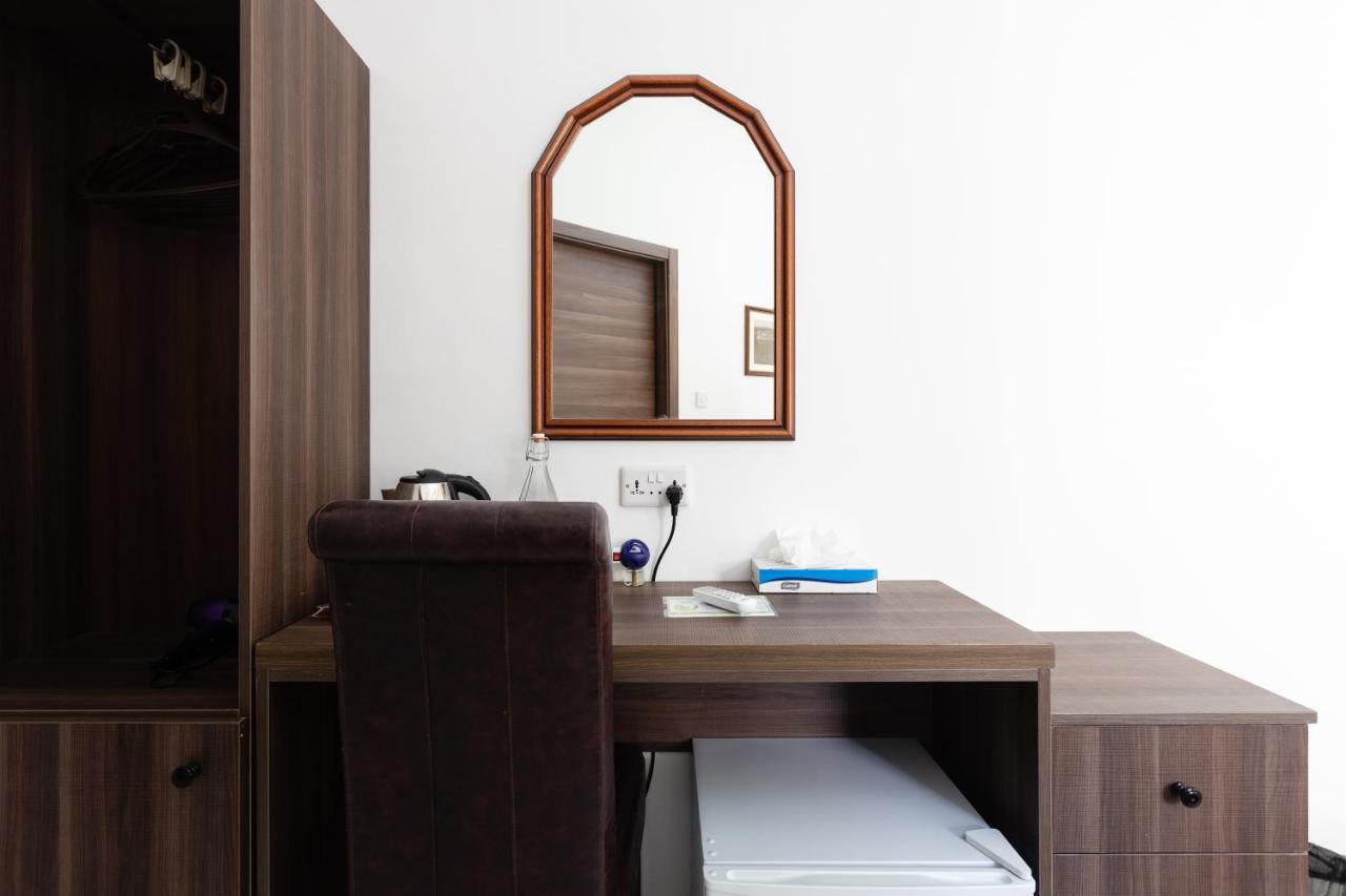 Tarona Guesthouse Σεντ Πόλς Μπέι Εξωτερικό φωτογραφία