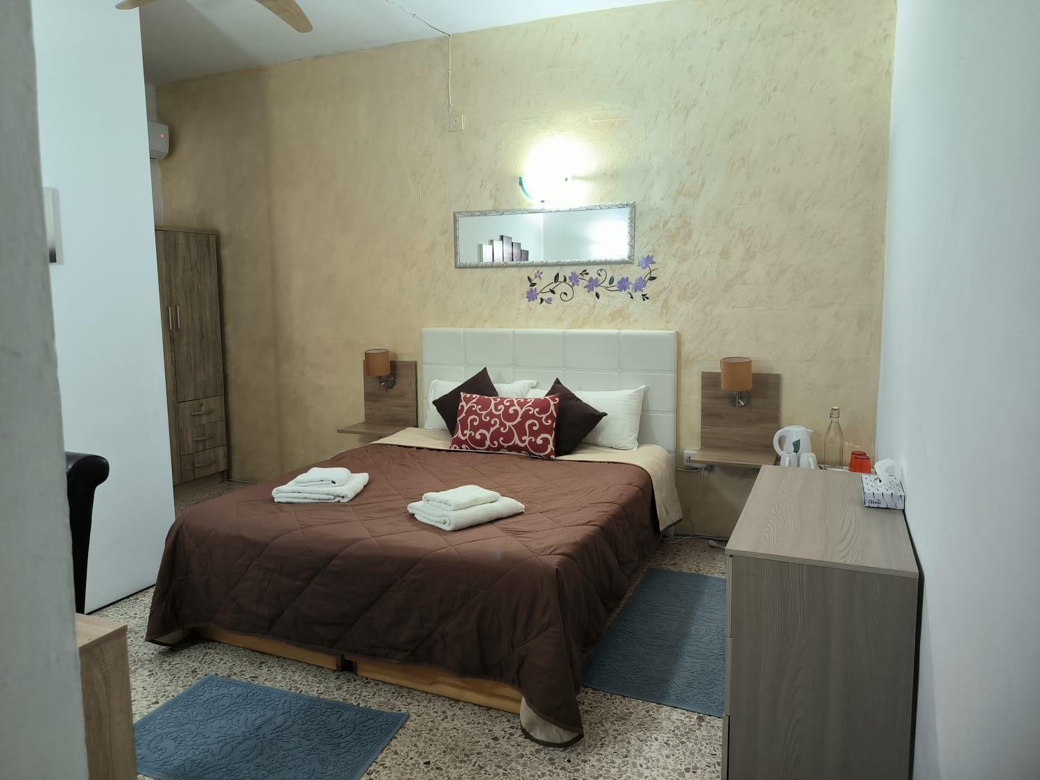 Tarona Guesthouse Σεντ Πόλς Μπέι Εξωτερικό φωτογραφία